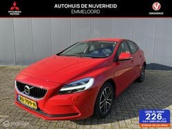 Rood Gebruikt 2017 Volvo V40 Stationwagen | € 13.950 (Goede deal)