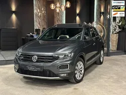 Grijs Gebruikt 2018 VW T-Roc R-line SUV | € 29.999