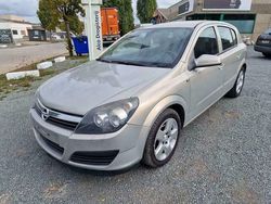 Grijs Gebruikt 2006 Opel Astra Enjoy Sedan | € 4.700 (Iets duurder)