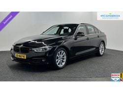 Zwart Gebruikt 2016 BMW 330 Executive Sedan | € 18.500 (Goede deal)