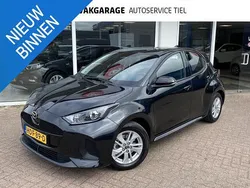 Grijs Gebruikt 2024 Mazda 2 Center-Line Hatchback | € 21.900 (Goede deal)