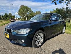 Blauw Gebruikt 2013 BMW 320 Executive Stationwagen | € 6.150 (Super prijs)