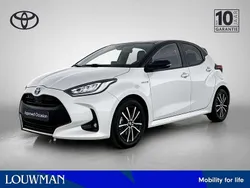 Wit Gebruikt 2021 Toyota Yaris Hybrid Style Hatchback | € 21.950 (Iets duurder)