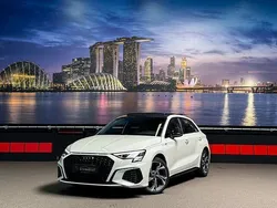 Wit, metallic lak Gebruikt 2021 Audi A3 Sportback S-Line Hatchback | € 33.499 (Eerlijke prijs)