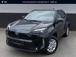Grijs Gebruikt 2024 Toyota Yaris Cross Edition SUV | € 28.399 (Eerlijke prijs)