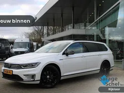 Wit Gebruikt 2018 VW Passat GTE Stationwagen | € 19.950 (Eerlijke prijs)