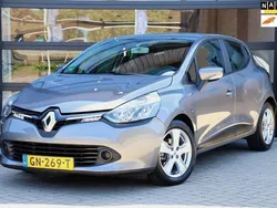 Grijs Gebruikt 2014 Renault Clio IV Dynamique Hatchback | € 10.990 (Eerlijke prijs)