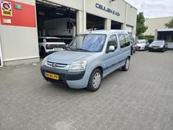 Grijs Gebruikt 2005 Peugeot Partner Van | € 2.750 (Eerlijke prijs)