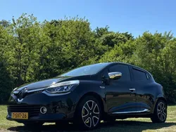 Zwart Gebruikt 2013 Renault Clio IV Expression Hatchback | € 4.699 (Eerlijke prijs)
