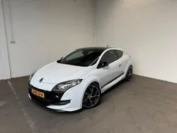 Wit, metallic lak Gebruikt 2010 Renault Mégane Coupé R.S. Coupé | € 14.995