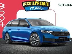Blauw, metallic lak Gebruikt 2024 Skoda Octavia Business Line Stationwagen | € 43.750 (Iets duurder)