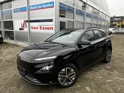 Zwart Gebruikt 2022 Hyundai Kona Comfort SUV | € 24.950 (Duur)