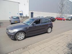 Grijs Gebruikt 2004 BMW 118 Executive Hatchback | € 1.749 (Goede deal)