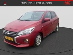 Rood Gebruikt 2022 Mitsubishi Space Star Intense Hatchback | € 16.450 (Eerlijke prijs)