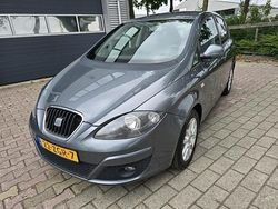 Grijs, metallic lak Gebruikt 2012 Seat Altea Style MPV | € 6.995 (Iets duurder)