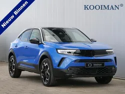 Blauw, metallic lak Gebruikt 2024 Opel Mokka Ultimate SUV | € 27.950 (Eerlijke prijs)