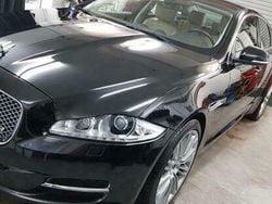 Zwart Gebruikt 2013 Jaguar XJ Portfolio Sedan | € 23.750 (Duur)