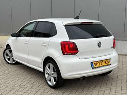Wit Gebruikt 2010 VW Polo Highline Hatchback | € 7.750 (Eerlijke prijs)