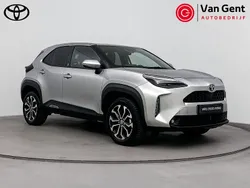 Grijs Gebruikt 2023 Toyota Yaris Cross SUV | € 29.499 (Eerlijke prijs)