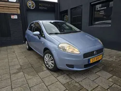 Blauw, metallic lak Gebruikt 2007 Fiat Grande Punto Dynamic Hatchback | € 2.450 (Eerlijke prijs)