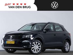 Zwart Gebruikt 2019 VW T-Roc Style SUV | € 16.900 (Goede deal)