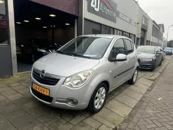 Grijs Gebruikt 2009 Opel Agila Edition Hatchback | € 3.950 (Eerlijke prijs)