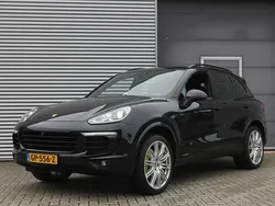 Zwart Gebruikt 2015 Porsche Cayenne SUV | € 28.999 (Super prijs)