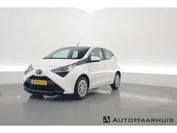 Wit Gebruikt 2021 Toyota Aygo X-play Hatchback | € 9.900 (Goede deal)