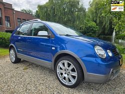 Blauw Gebruikt 2005 VW Polo Hatchback | € 4.999 (Duur)