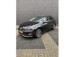 Zwart Gebruikt 2019 VW Polo Highline Hatchback | € 16.450 (Goede deal)