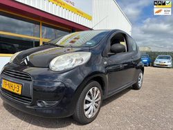 Zwart, metallic lak Gebruikt 2010 Citroën C1 Hatchback | € 2.399 (Eerlijke prijs)