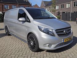 Zilver Gebruikt 2017 Mercedes Vito Business MPV | € 15.950 (Iets duurder)