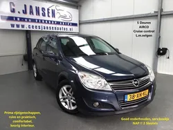 Grijs, metallic lak Gebruikt 2007 Opel Astra Hatchback | € 4.399 (Duur)