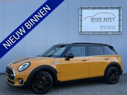 Oranje Gebruikt 2015 Mini Cooper Clubman Pepper Stationwagen | € 13.995 (Iets duurder)