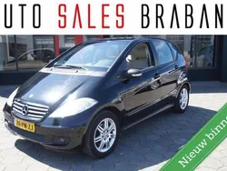 Zwart Gebruikt 2004 Mercedes A150 Avantgarde MPV | € 1.990
