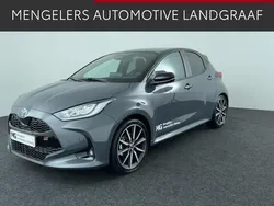 Grijs Gebruikt 2025 Toyota Yaris Sport Hatchback | € 35.950 (Iets duurder)