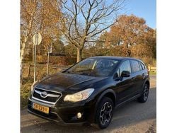 Zwart (metallic) Gebruikt 2015 Subaru XV SUV | € 7.600