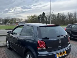 Grijs Gebruikt 2009 VW Polo Trendline Hatchback | € 3.995 (Eerlijke prijs)