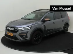 Grijs Gebruikt 2025 Dacia Jogger Extreme MPV | € 33.935 (Duur)