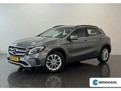Grijs Gebruikt 2019 Mercedes GLA180 Business SUV | € 21.950 (Goede deal)