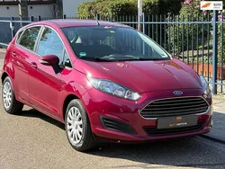 Paars Gebruikt 2013 Ford Fiesta Titanium Hatchback | € 5.950 (Eerlijke prijs)