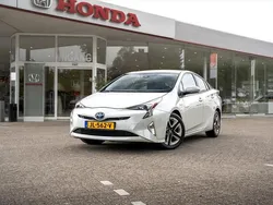 Wit Gebruikt 2016 Toyota Prius Executive Hatchback | € 16.995 (Eerlijke prijs)