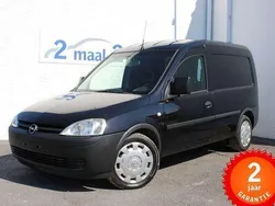 Zwart Gebruikt 2012 Opel Combo MPV | € 8.500