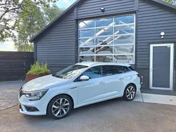 Wit Gebruikt 2017 Renault Mégane GrandTour Bose Edition Stationwagen | € 11.450 (Eerlijke prijs)