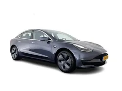 Grijs Gebruikt 2019 Tesla Model 3 Standard Range Sedan | € 17.245 (Iets duurder)
