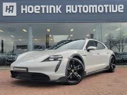 Grijs Gebruikt 2021 Porsche Taycan 4S Sedan | € 67.940 (Eerlijke prijs)