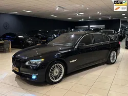 Zwart Gebruikt 2014 BMW 740 Sedan | € 19.950