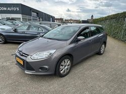 Bruin Gebruikt 2013 Ford Focus Trend Stationwagen | € 3.450 (Goede deal)