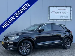 Zwart, metallic lak Gebruikt 2019 VW T-Roc Sport SUV | € 18.795 (Iets duurder)