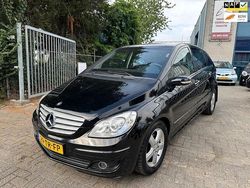Zwart Gebruikt 2006 Mercedes B170 MPV | € 3.750 (Eerlijke prijs)